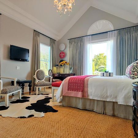 The Light House Boutique Suites พาร์ล ภายนอก รูปภาพ