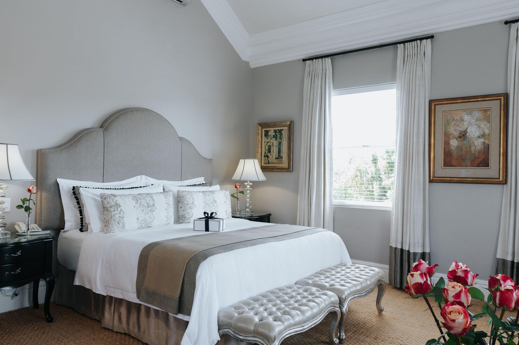 The Light House Boutique Suites พาร์ล ภายนอก รูปภาพ